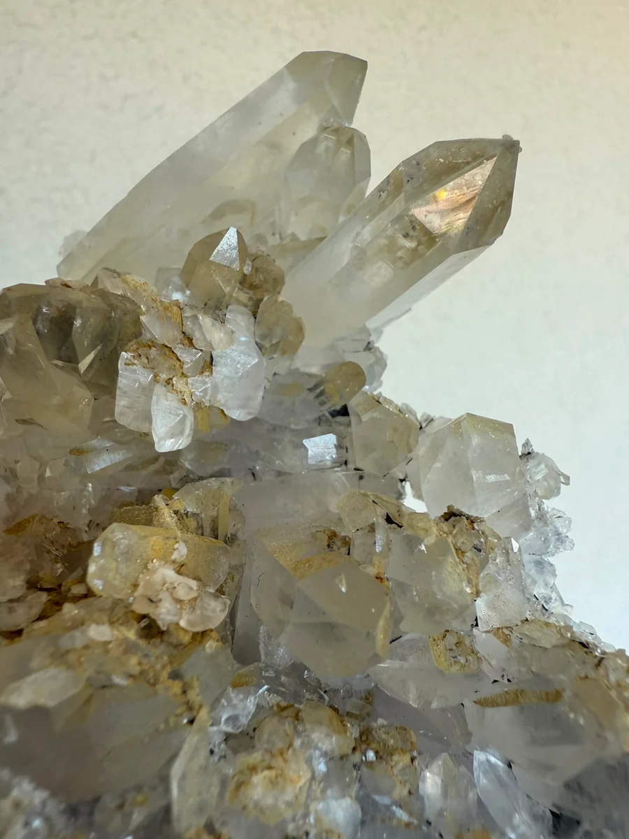crystal cluster with little shiny calcites - Image 7
