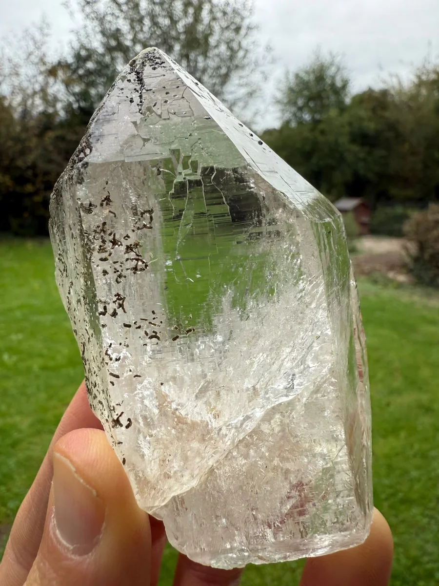 Bergkristall mit Chlorit und Anatas