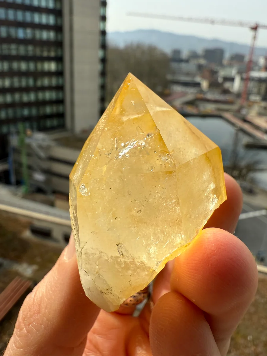 2 Bergkristalle (klar und Limonit) - Bild 8