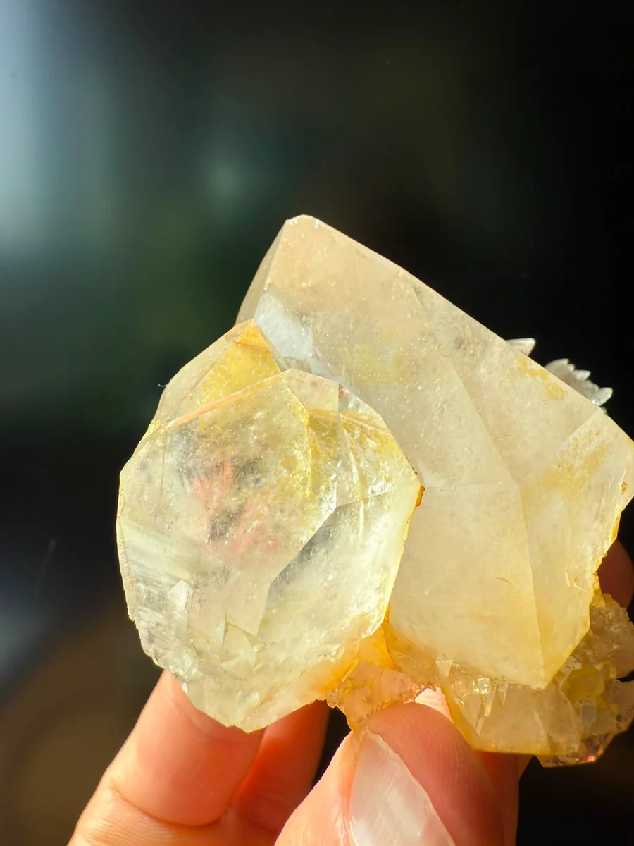Limonite crystal with calcite - Image 2