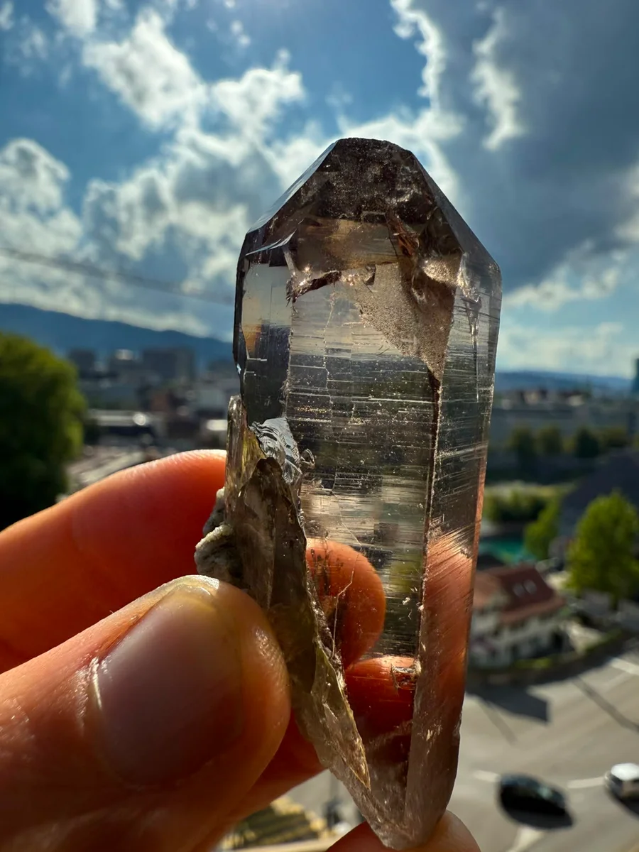 Smoky quartz point - Image 4
