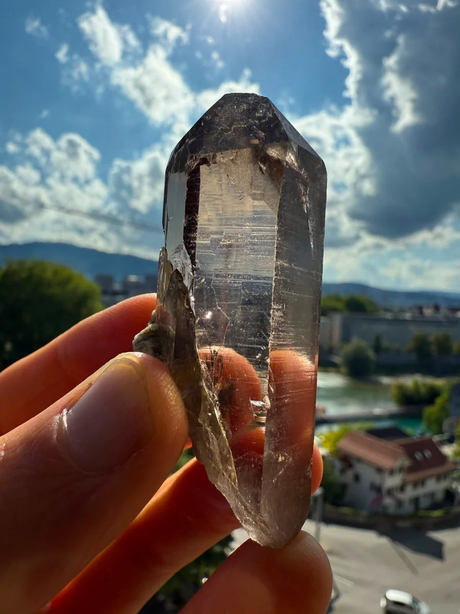 Smoky quartz point - Image 2